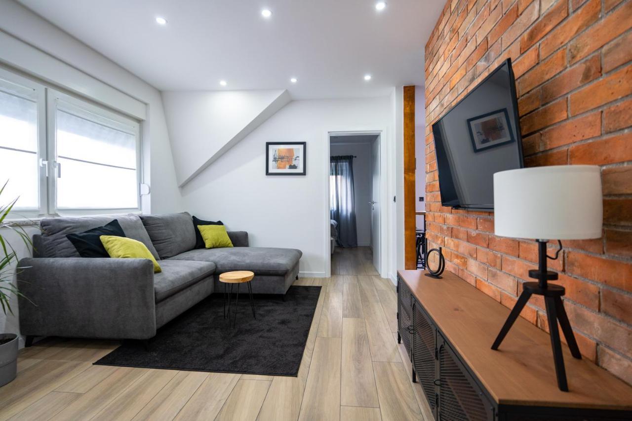 Apartments & Room Forest Слуни Екстериор снимка