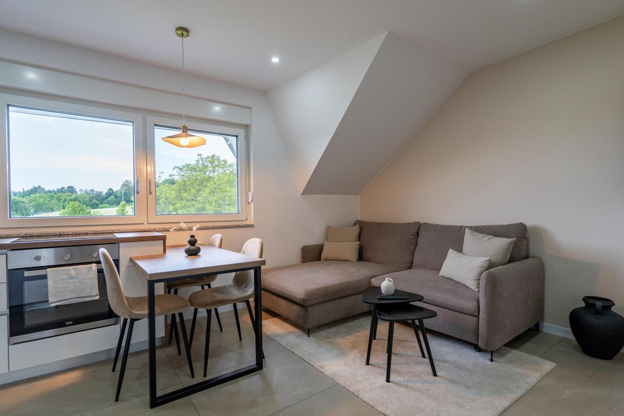 Apartments & Room Forest Слуни Екстериор снимка